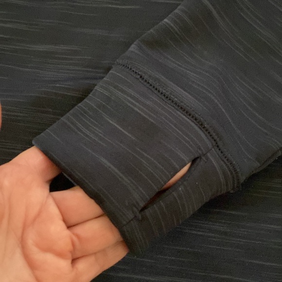 Like new Magestic authentic collection large - Picture 6 of 8